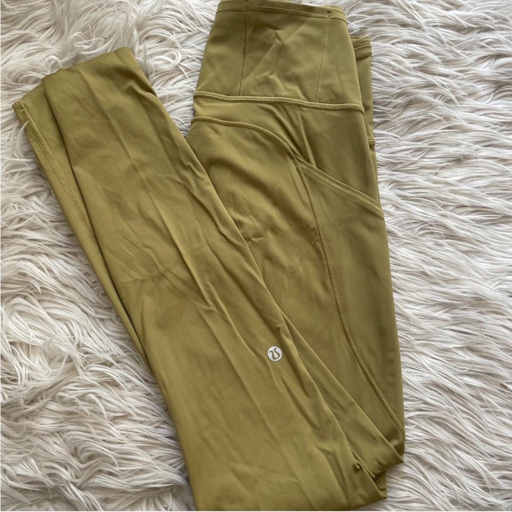 Lululemon leggings